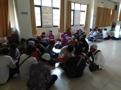 Salut, PPSU Kapuk Muara Mengadakan Pengajian Rutin Selama Bulan Ramadhan