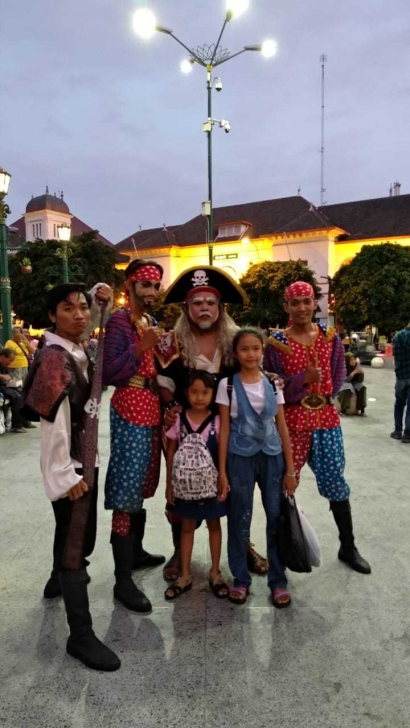 "Ngabuburit with Jogja Bay Family"