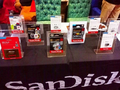 Lebih Bebas Berekspresi dengan SanDisk Dual Drive