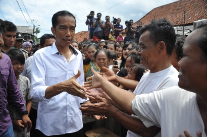 Jokowi dan Cerita Harun Al-Rasyid