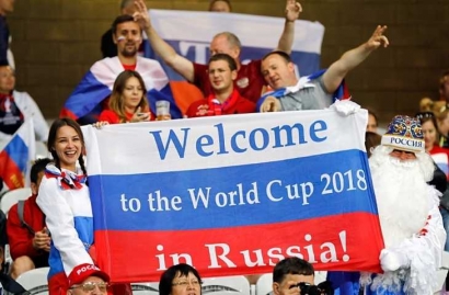 Memuji Aksi Simpatik Suporter Piala Dunia 2018