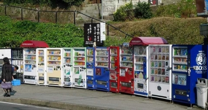 Ketika Jepang Menjadi Viral Karena "Vending Machinenya"