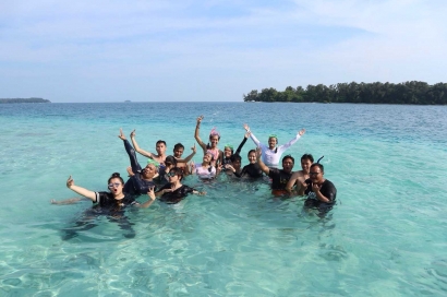 Perjalanan Seru di Pulau Harapan