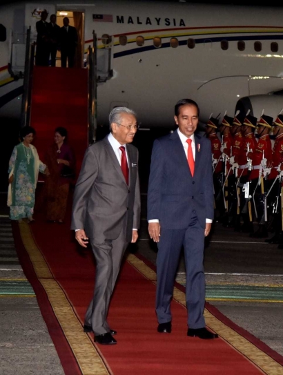 Kunjungan Luar Negeri Pertama Mahathir Mohammad dan Presiden Timor Leste ke Indonesia