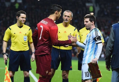 "Menjodohkan" Messi-Ronaldo di Perempat Final Piala Dunia 2018, Mungkinkah Terjadi?