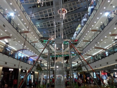 Nyaris Menemui Ajal di Pondok Indah Mall