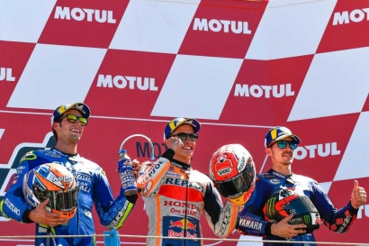 Panasnya MotoGP Assen Belanda dan Rossi Gagal Podium