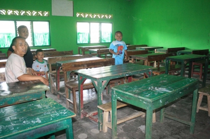 Membangun Sekolah Madrasah dari Kekuatan Kebersamaan