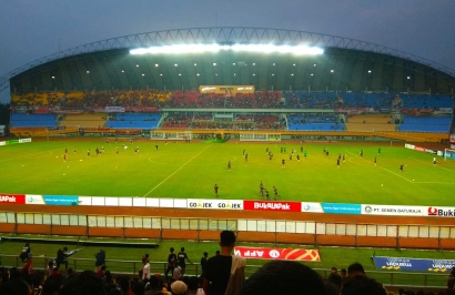 Membela dan Memaklumi Keterpurukan Sriwijaya FC