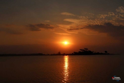Ayo, Nonton "Sunset" di Pantai Marina Semarang