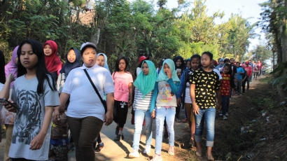 KKN 115 UMM Mengadakan Jalan Sehat, Antusias Warga Dusun Bangsri Membludak