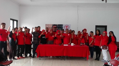 Relawan Jokowi Bersatu Banyumas Di Kukuhkan