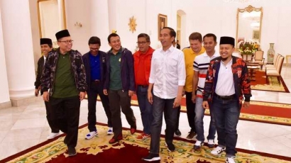 Mengapa Koalisi Jokowi Panik dan Kebakaran Jenggot?