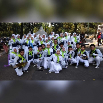 Juara "Marching Band" Blibli Indonesia Open dari SMP Islam Alhikmah Jakarta!
