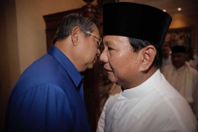 Diberi Gelar "Godfather", SBY Tetap Sulit "All Out" Dukung Prabowo