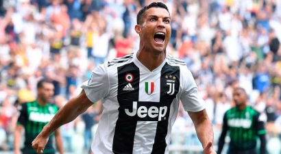 Merayakan Gol Perdana Cristiano Ronaldo di Serie-A