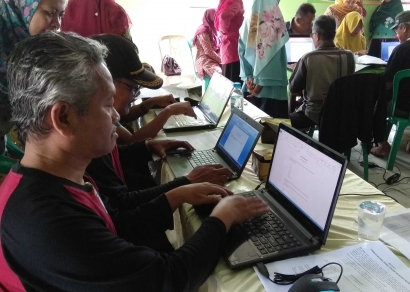 Era Baru AMIK BSI Jakarta, PKM Menuju Peningkatan Digital Literacy