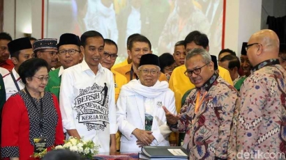 Bersatunya Elite Bermasalah di Kubu Jokowi