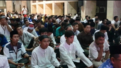 Remaja Penjaga Khazanah Ukhuwah Islamiyah