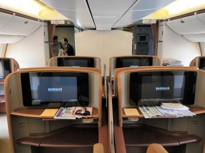 Singapore Airlines "First Class" dari Jakarta ke Singapura