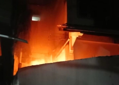 SMP Negeri 1 Purwokerto Terbakar
