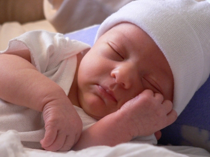 Kapan Seharusnya Anak Tidur Sendiri? Ternyata Ini Manfaatnya
