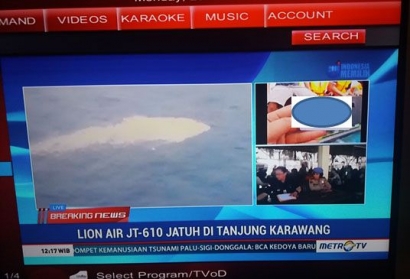 Gegabah, Televisi Siarkan Gambar Kartu Identitas dan Barang Pribadi Korban Lion Air JT 610