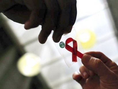 Cegah AIDS di Gresik dengan Razia Warung Remang-remang