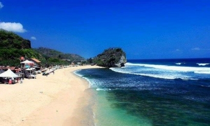 Nekat Traveling ke Pantai Indrayanti Yogyakarta