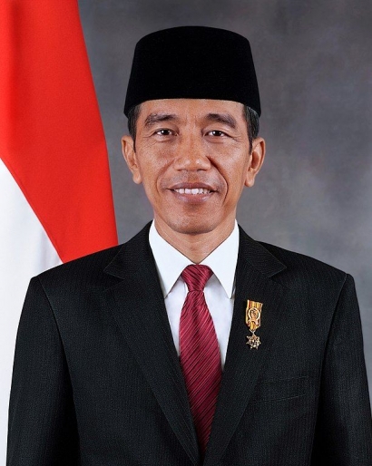 Pak Jokowi Lagi CaPer (Cari Perhatian)