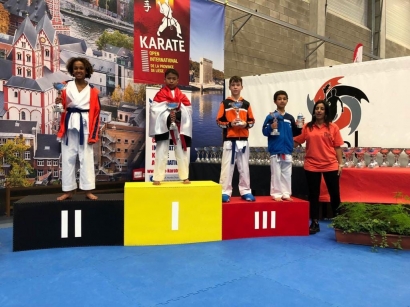 Wakili Indonesia, Karateka Amura Solo Raih Emas Kumite dan Kata Kejuaraan Dunia Karate di Belgia