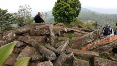 Situs Gunung Padang dan Tanda Kiamat Sudah Dekat