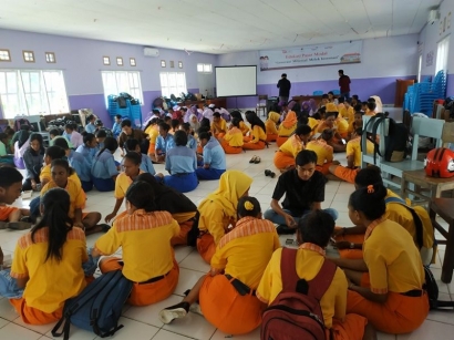 Milenial SMK Negeri 1 Manokwari Melek Investasi