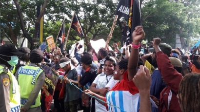 Pemberontak Papua dan Terorisme yang Didukung Negara