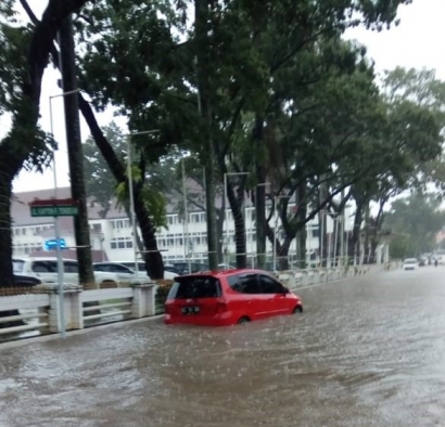 Banjir Palembang, Salah Siapa?