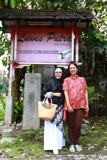 Linda Afriani, S.E. Lakukan Kunjungan ke UMKM Mitra dan Isi Workshop Batik