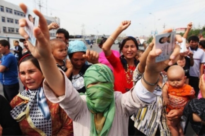 Siapakah Muslim Uyghur dan Bagaimana Seharusnya Indonesia Menyikapi Kasus Ini?
