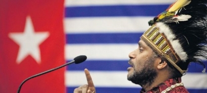 Benny Wenda: Presiden Jokowi Segera Menarik Militer Indonesia dari West Papua