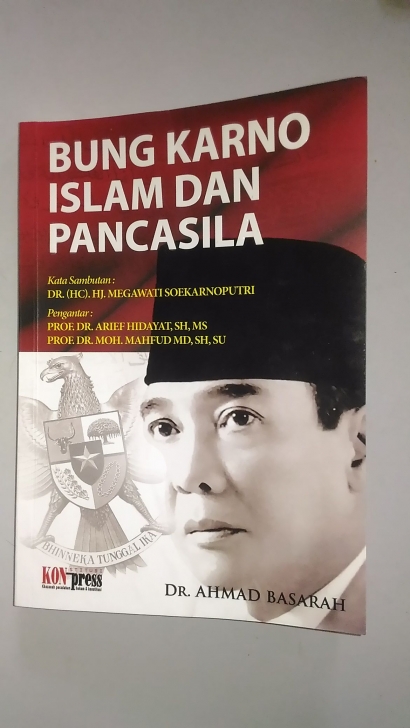 Sukarno, Islam dan Gelar Pahlawan Nasional