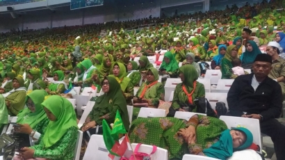 Harlah Muslimat,  Mempersempit "Margin" Ketakutan Pendukung Jokowi