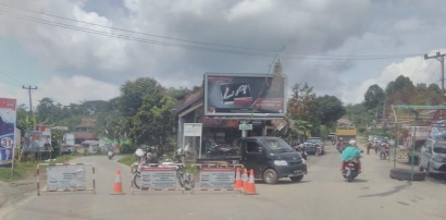 Jalan Alternatif Lahat - Pagaralam Sumatra Selatan Pasca Putus Total