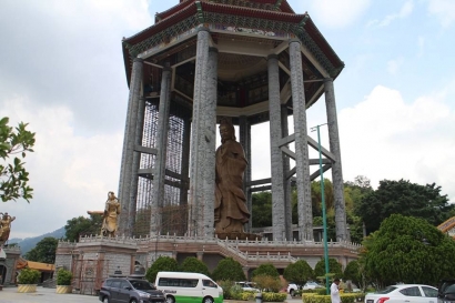 Kuil Kek Lok Si di Penang, Terbesar di Asia Tenggara