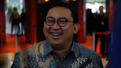 Menunggu Tindakan Prabowo pada Fadli Zon yang Hina Mbah Moen