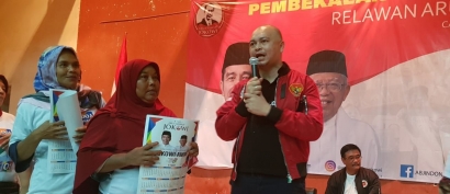 Emak-emak Pun Akan Door to Door Demi Jokowi-Ma'ruf