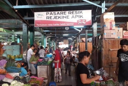 Akrab: Mengenal Dekat Pasar Tradisional