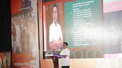 Kepala Staf Kepresidenan Ajak Kehumasan se-Indonesia Perang Total Menangkan Petahana