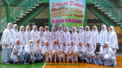 SMA Ar-Rohmah Putri Borong Juara Olimpiade Sains Se-Kabupaten Malang