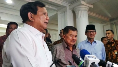 Jangan Ganggu Prabowo, Itukah Pesan Tersembunyi JK ke Jokowi?