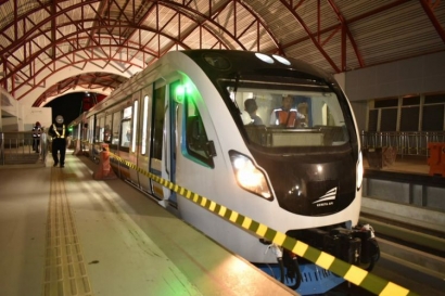 LRT Palembang Dikritik Prabowo, Bagaimana Masa Depan LRT Jabodebek?