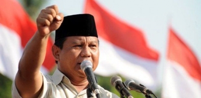 Prabowo Unggul Survei di Kota Besar